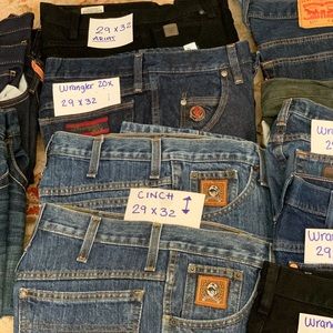 I sell men's jeans in different sizes and brands.